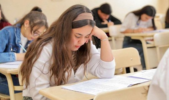 DİM &ldquo;səhv sual&rdquo; iddialarına aydınlıq gətirdi:&nbsp;şagirdlərin xeyrinə hesablanacaq?