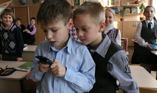 Цифровой мир &laquo;поглощает&raquo; детей - важное ПРЕДУПРЕЖДЕНИЕ для родителей