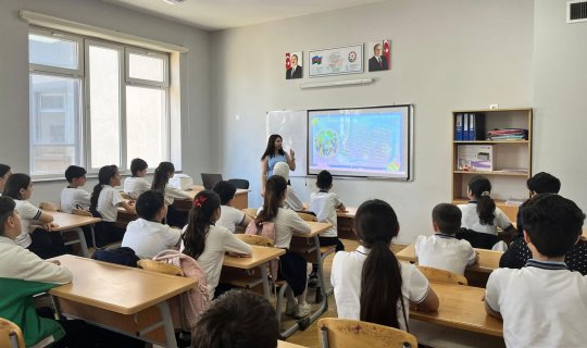 Təhsil müəssisələrində &ldquo;İnsan hüquqları aylığı&rdquo;