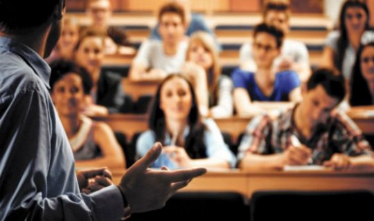 ABŞ ali təhsilində SƏRT DƏYİŞİKLİK: Universitetlərə yeni tələblər