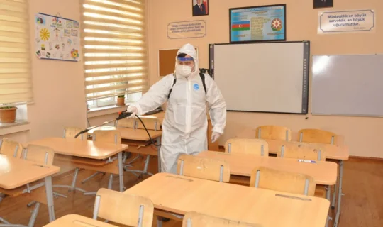 Bakıdakı məktəblər dezinfeksiya edilir