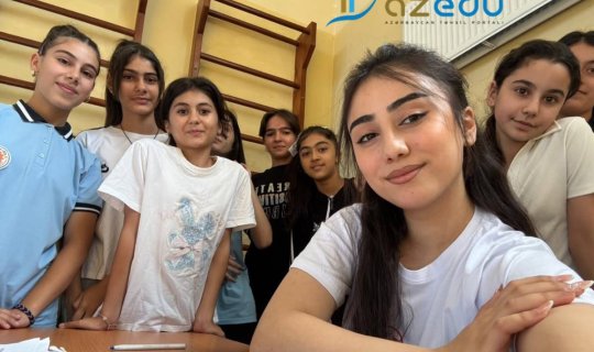 18 yaşından çalışan ən gənc müəllim:&nbsp;&ldquo;Uşaqlar məni şagird bilirdilər&rdquo; - MÜSAHİBƏ