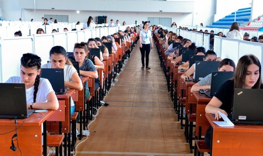 615&nbsp;bal topladı, müəllimliyi seçdi: &ldquo;MİQ suallarının 34-nə düzgün cavab verdim&rdquo;