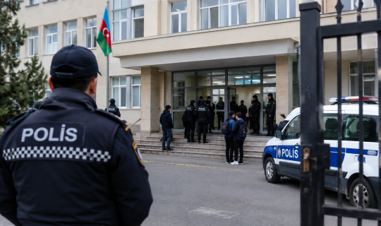 Bakıda 10 nəfər məktəbə&nbsp;HÜCUM ETDİ&nbsp;-&nbsp;DETALLAR