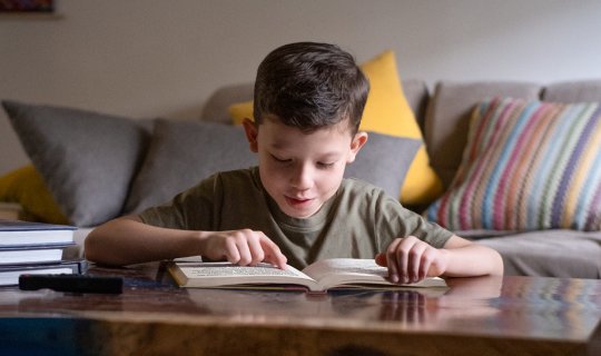 Культура чтения ослабевает: как привить детям любовь к книге?
