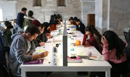 Türkiyədə universitetlərlə bağlı dəyişiklik: Qəbul balı əsas götürüləcək