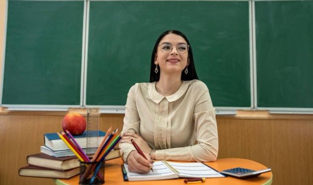 Müəllimlik ixtisasına maraq azalır? - Rəsmi STATİSTİKA