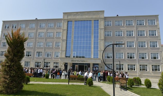 LDU-da neçə tələbə qırmızı diplomla məzun olub?  - SORĞU