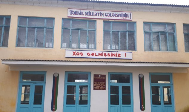 Xarici dillər təmayüllü gimnaziyada ibtidai siniflər bağlanır? -  Rəsmi CAVAB