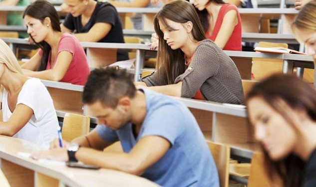 Neçə abituriyent özəl universitetlərə seçim edib? - RƏSMİ