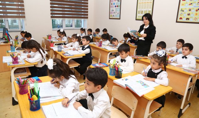 Məktəblilər bu tarixdən payız tətilinə çıxacaqlar -TƏQVİM