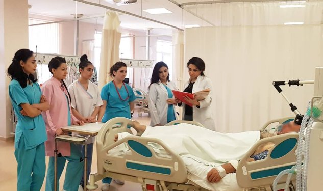 Təcrübə laboratoriyaları tələbələrin düşünmə bacarıqlarını gücləndirir- Alimlərdən Araşdırma