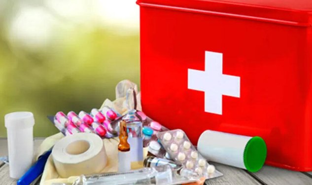 Tibbi biliklər məktəblilərə necə öyrədilməlidir? - "Azyaşlılar buna hazır deyil’