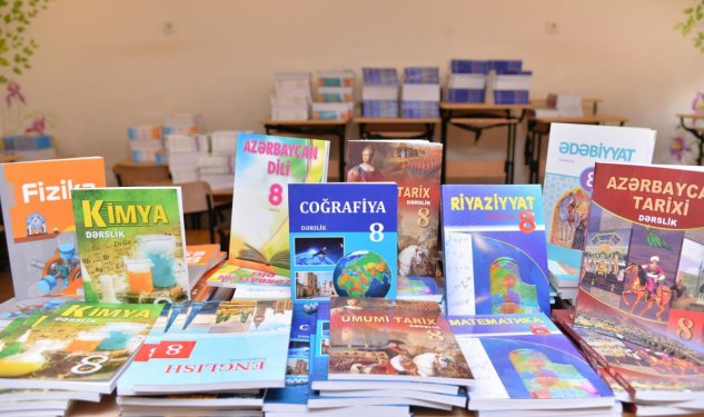 Məktəb dərsliklərinə 19 milyon manat pul ayrılıb