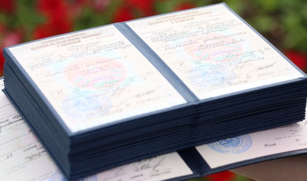 Saxta diplomlara qarşı ən effektiv addım: onlayn yoxlama və QR-kod...