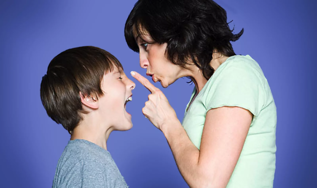 "Onu müəllimlər sıxırdı"-İnsidentlə bağlı AÇIQLAMA