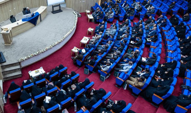 Zaur İsayev: Akademiklərin dərsliklərə münasibəti zəifdir