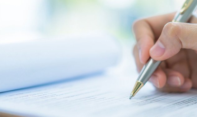 Zaur İsayev: Akademiklərin dərsliklərə münasibəti zəifdir