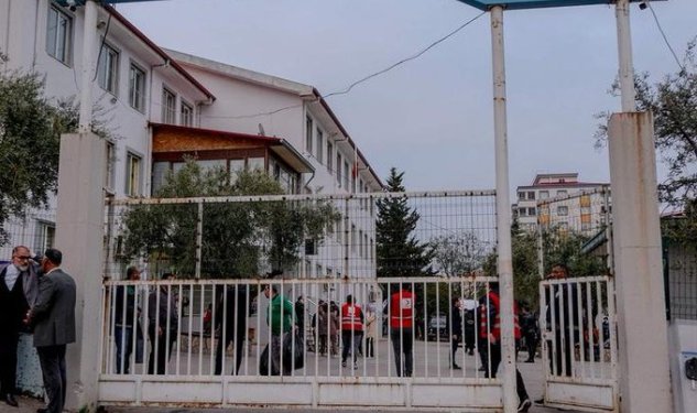 Kahramanmaraşda hücum baş verən məktəb bağlandı