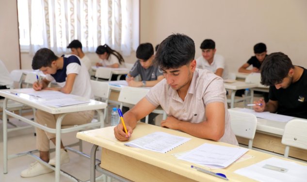 12 nəfər imtahandan xaric olunub -DİM