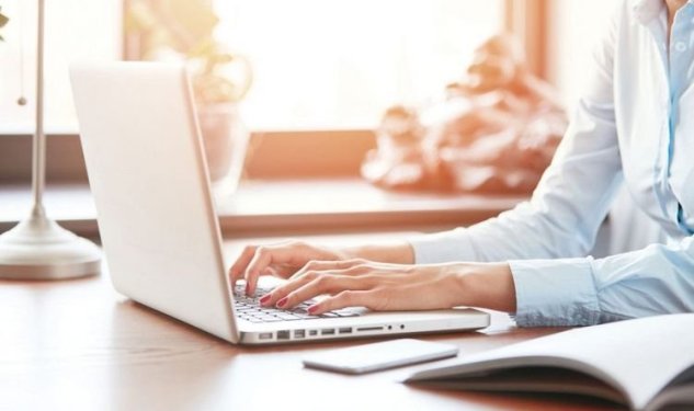 Məktəblərdə&nbsp;attestatlar elektron formada veriləcək