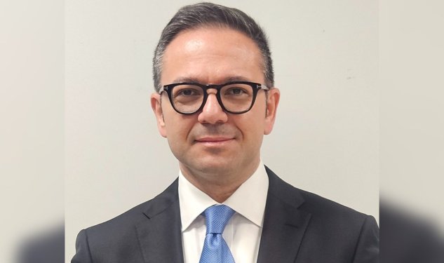 Rəşad Xanlarov Böyük Britaniyada təhsil məsələləri üzrə müşavir oldu
