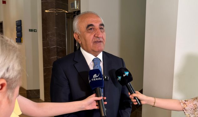 Rektor: müəllimlərin bilik səviyyəsi mütəmadi yoxlanacaq