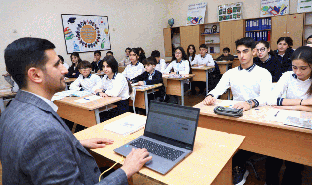 6 məktəbli buraxılış imtahanlarında maksimum nəticə göstərib