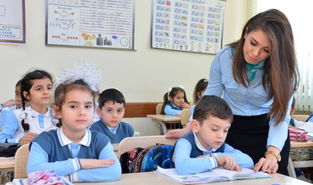 Müəllimlər üçün geyim tələblərinə dair vahid yanaşma tətbiq olunacaq