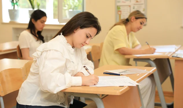 15 mindən çox bakalavr ixtisas seçimi edib - STATİSTİKA