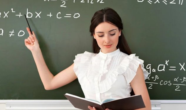 19 yaşlı gənc məktəbdə müəllim işləyir