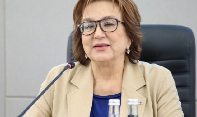 Məleykə Abbaszadə: Müəllimlər gələcəyimizin müəllifləridir