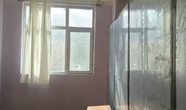 Məktəbə daş atdılar, şagirdlər xəsarət aldı -&nbsp;Video