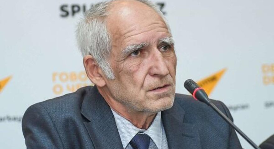 Nadir İsrafilov vəfat edib 