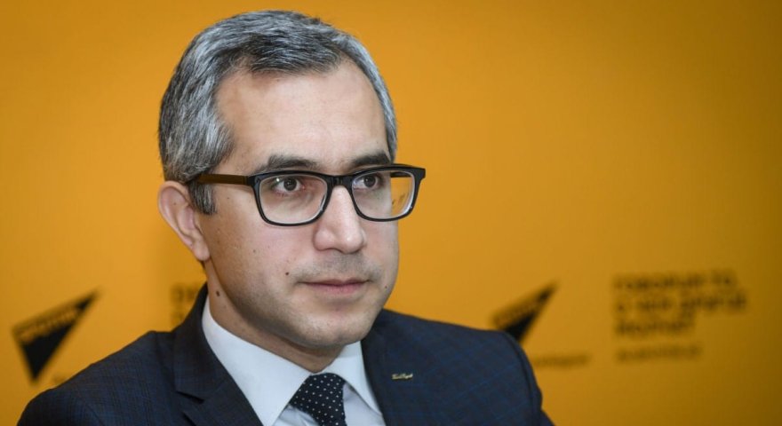 Kamran Əsədov: “Həyəcan”a sığınmaq təhsil ictimaiyyətini çaşdırmaqdır