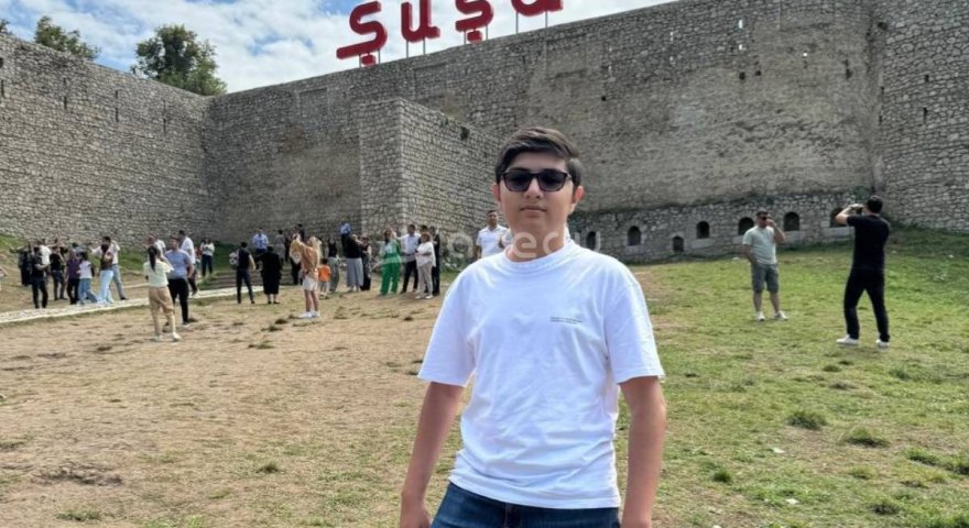 Yüksək bal toplayan ELDAR: "Uğur qazanmaq üçün sosial şəbəkələrdən uzaq durdum"