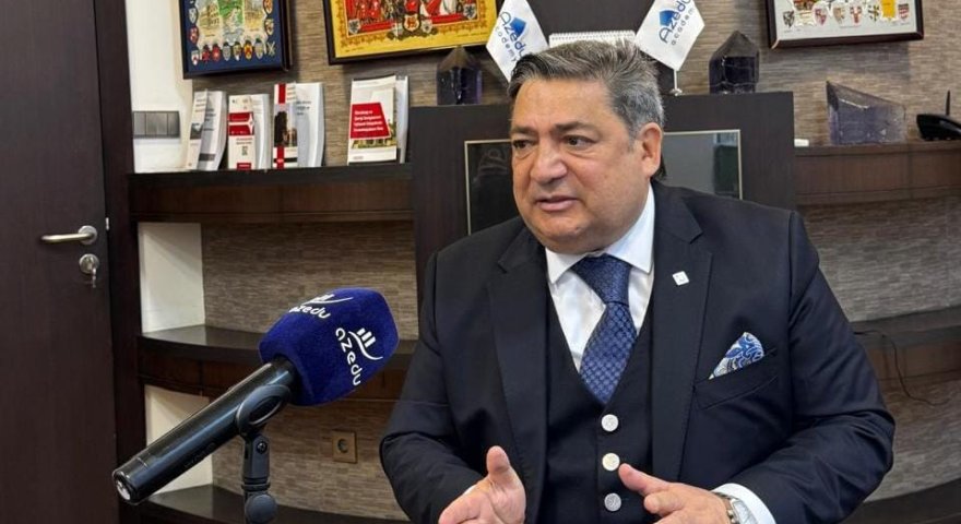 Professor xəbərdarlıq edir: Təhsil sənəd deyil, missiyadır