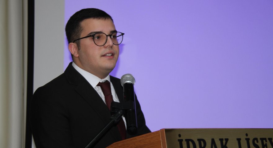 Əmək bazarı dəyişdi, qiyabi təhsil geri qalır – Ekspert təklif verir