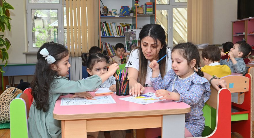 Sertifikasiya müəllimləri yoxlamağa yetmir - Praktiki biliklər...