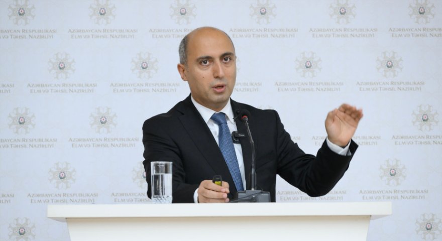 Nazirdən sərt TƏNQİD: özünü "təhsil eksperti" adlandıran şəxslərə cəmiyyət inanır
