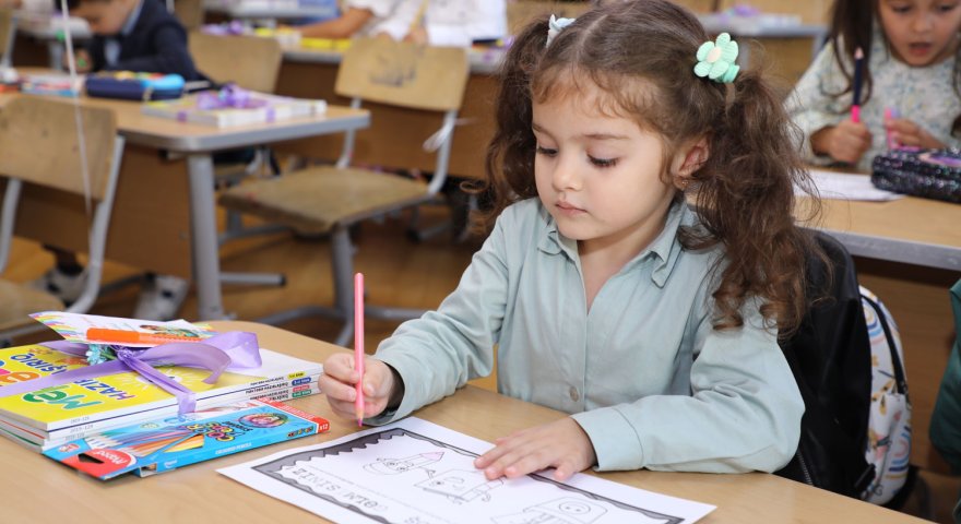 Məktəbəhazırlıq qruplarında I sinif dərsləri: “Doğru yanaşma deyil”