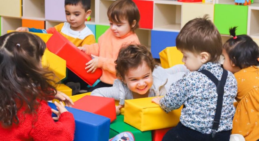 Bağçaya gedən və getməyən uşaqlar arasındakı FƏRQLƏR