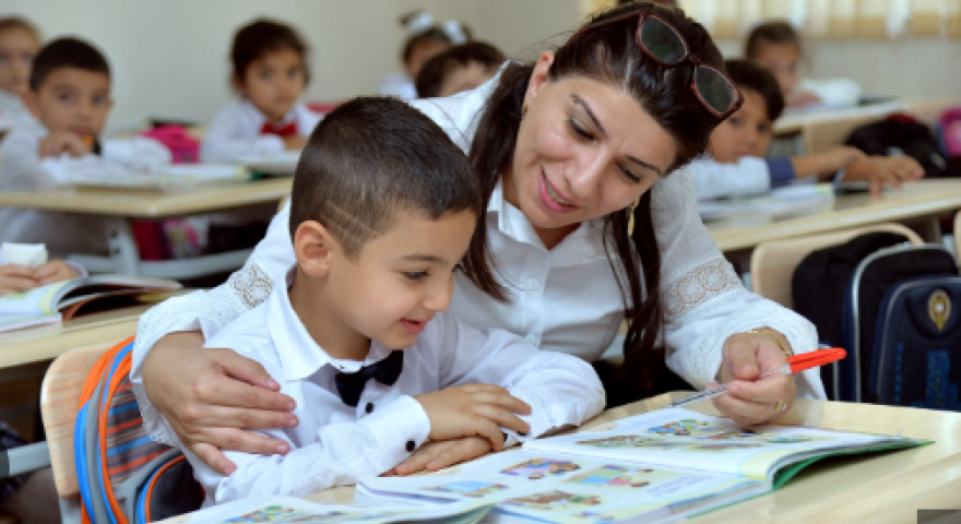 &ldquo;Şagird müəllimi sevmirsə, təhsil nəticələri də zəifləyir&rdquo;