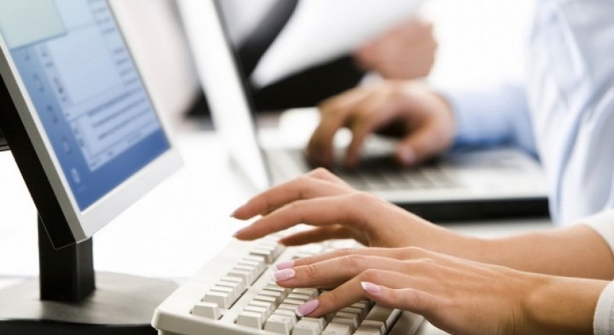 Rəqəmsal imtahanlar təhsil sisteminə nə QAZANDIRACAQ?