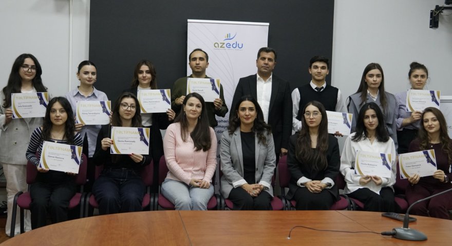 Xəzər Universitetinin"Brend tələbə"ləri mükafatlandırılıb - FOTOLAR