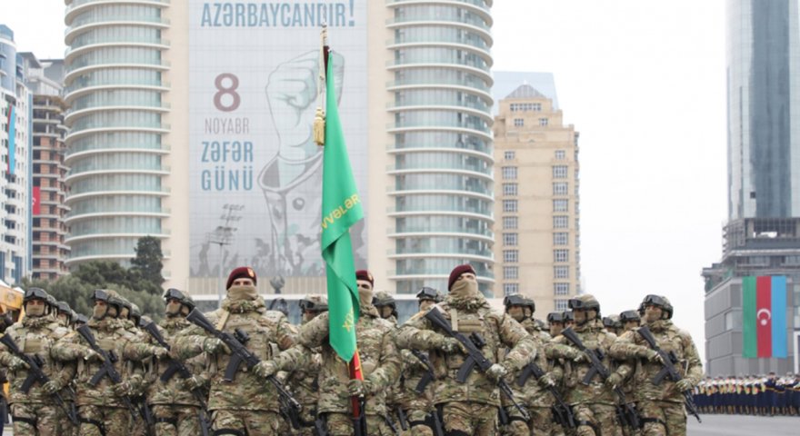 Bakıda hərbi parad başa çatıb - YENİLƏNİB+VİDEO