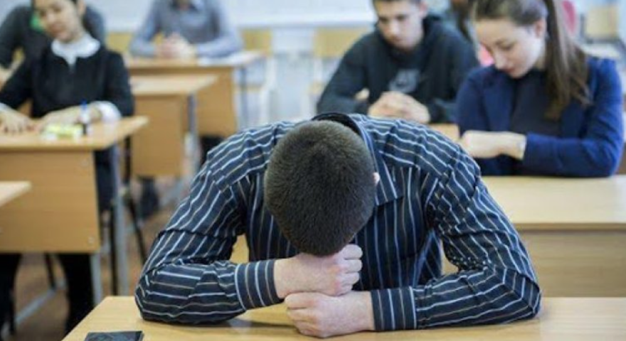 Universitetlərə SƏRT ÇAĞIRIŞ -&nbsp;&ldquo;Praktika yoxdursa, ixtisas da olmasın&rdquo;