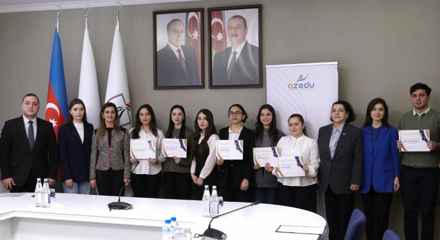 BANM-in "Brend tələbə"ləri mükafatlandırılıb- FOTOLAR