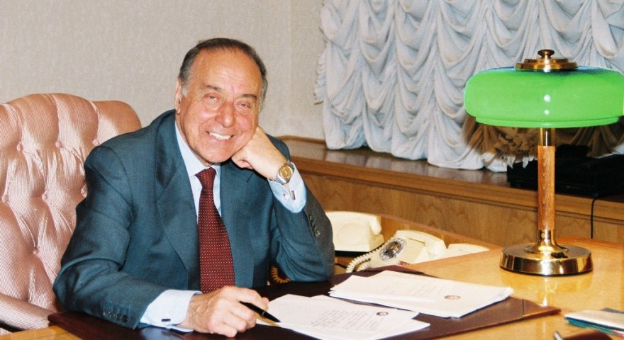 Ulu öndərin TƏHSİL YOLU...