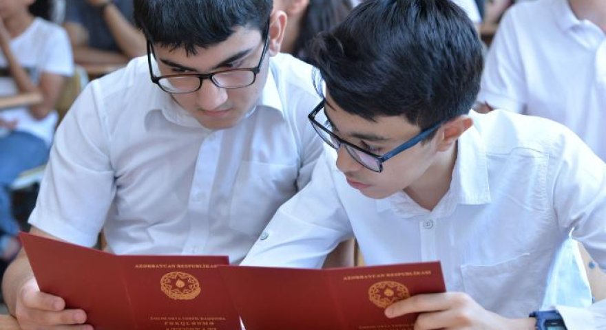 Attestat qiymətləri universitetə qəbulda necə rol oynayır?